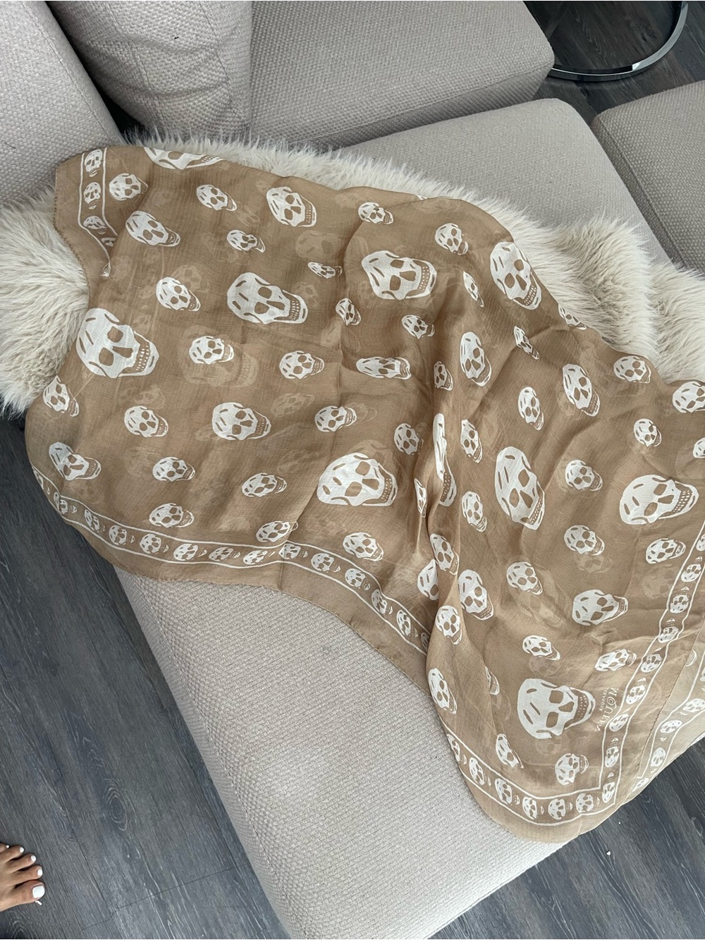 Alexander McQueen Tan and White Skull-Print Silk Scarf